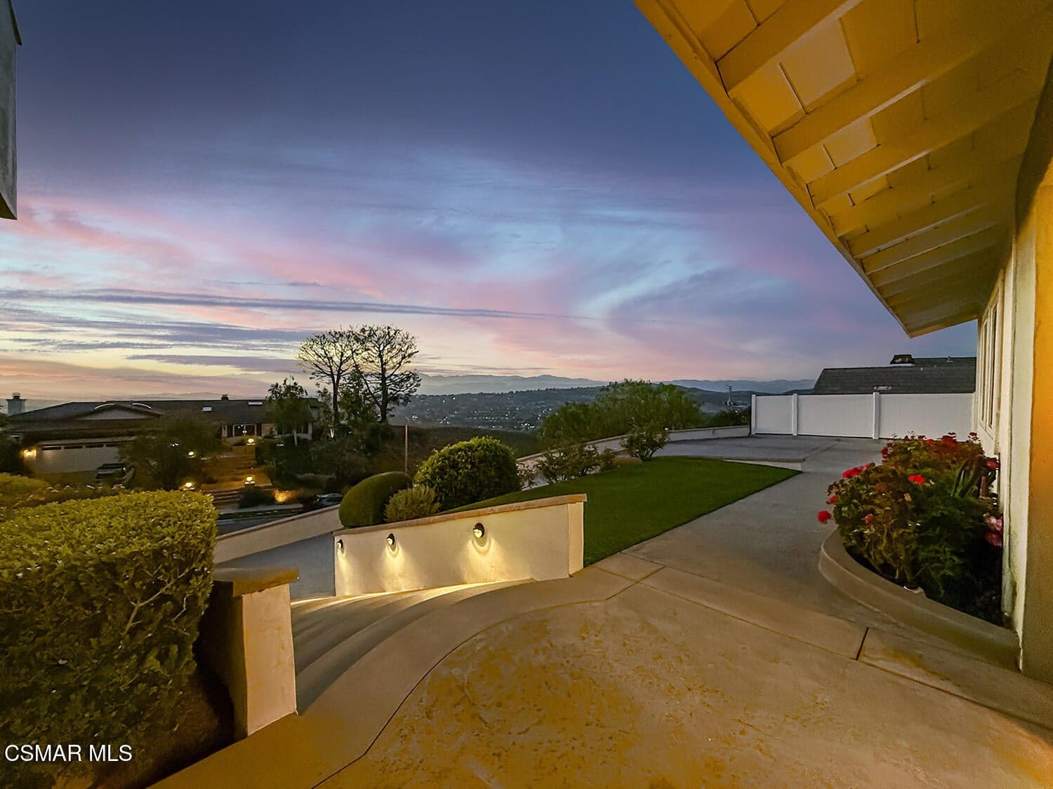 aaDusk Exteriors-7